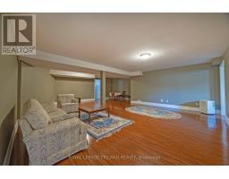 2285 LILAC AVENUE - 29