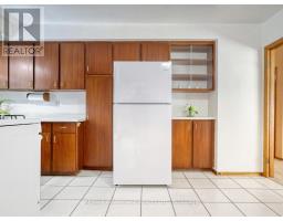 791 WESTBURY CRESCENT - 11