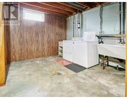 791 WESTBURY CRESCENT - 25