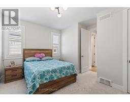 82 WAYSIDE LANE - 20