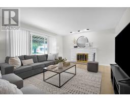 10 FRONTENAC ROAD - 8
