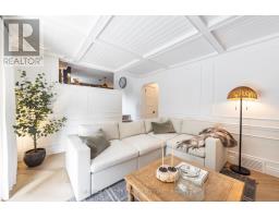 144 SPRINGFIELD CRESCENT - 11