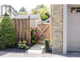 144 SPRINGFIELD CRESCENT - 32