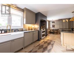 144 SPRINGFIELD CRESCENT - 6