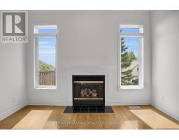13 - 481 BLUE JAY DRIVE - 19