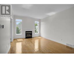 13 - 481 BLUE JAY DRIVE - 20