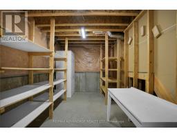 13 - 481 BLUE JAY DRIVE - 42