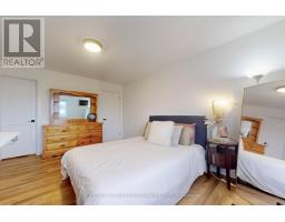319 - 735 DEVERON CRESCENT - 21