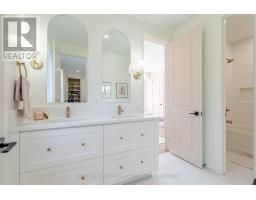 14 - 720 APRICOT DRIVE - 35