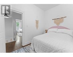 11 MAPLE STREET W - 21