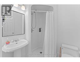 11 MAPLE STREET W - 24