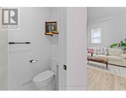 11 MAPLE STREET W - 30