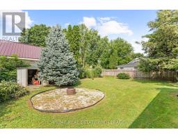 11 MAPLE STREET W - 36