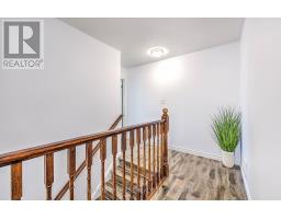 1046 CROSSCREEK CRESCENT - 26