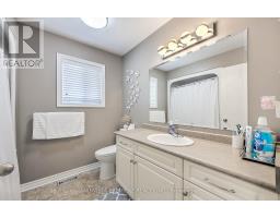 1046 CROSSCREEK CRESCENT - 32