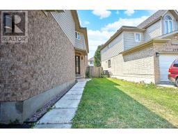 1046 CROSSCREEK CRESCENT - 5
