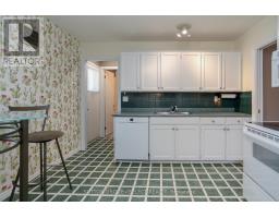 478 VILLAGE GREEN AVENUE - 10