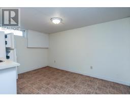 478 VILLAGE GREEN AVENUE - 32