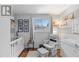 78 DUDLEY CRESCENT - 22