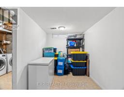 78 DUDLEY CRESCENT - 37