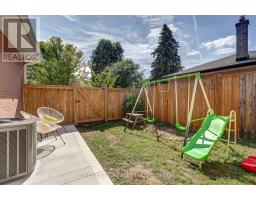 260 TWEEDSMUIR AVENUE - 11
