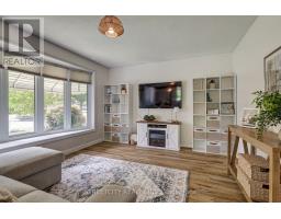 260 TWEEDSMUIR AVENUE - 22
