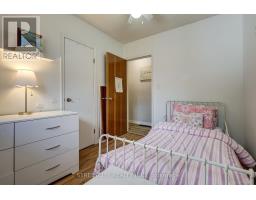 260 TWEEDSMUIR AVENUE - 32