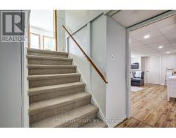 260 TWEEDSMUIR AVENUE - 36