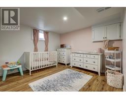 260 TWEEDSMUIR AVENUE - 40