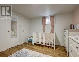 260 TWEEDSMUIR AVENUE - 41