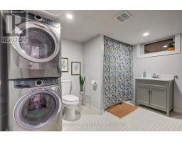 260 TWEEDSMUIR AVENUE - 44