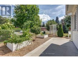 260 TWEEDSMUIR AVENUE - 7