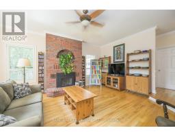 135 CARRIAGE HILL DRIVE - 17