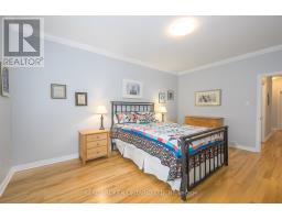 135 CARRIAGE HILL DRIVE - 21