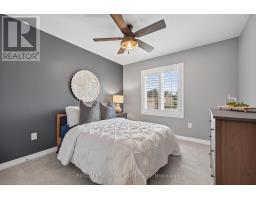 38 TOMPKINS COURT - 17
