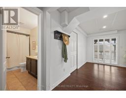 38 TOMPKINS COURT - 25