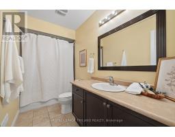 38 TOMPKINS COURT - 26