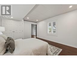 38 TOMPKINS COURT - 27