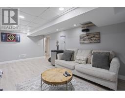 476 BLAKE STREET - 27