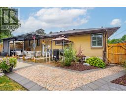 476 BLAKE STREET - 36