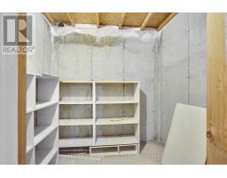 71 - 1478 ADELAIDE STREET N - 27