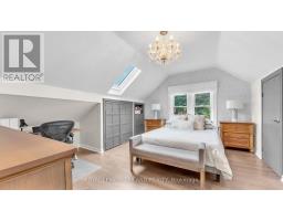 440 PICCADILLY STREET - 22