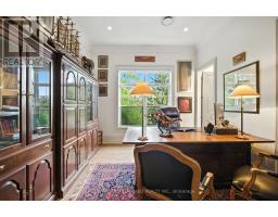 303 - 122 WORTLEY ROAD - 27