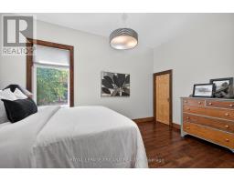 513 GROSVENOR STREET - 7