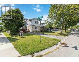 71 GOLFDALE CRESCENT - 30