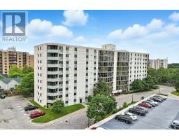 909 - 127 BELMONT DRIVE - 1