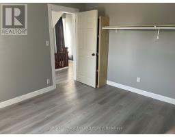 245 SYDENHAM STREET E - 16