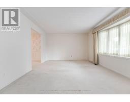 760 VILLAGE GREEN AVENUE - 10