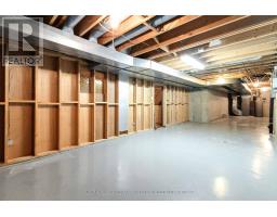760 VILLAGE GREEN AVENUE - 41