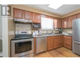 8 TUMBLEWEED CRESCENT - 22